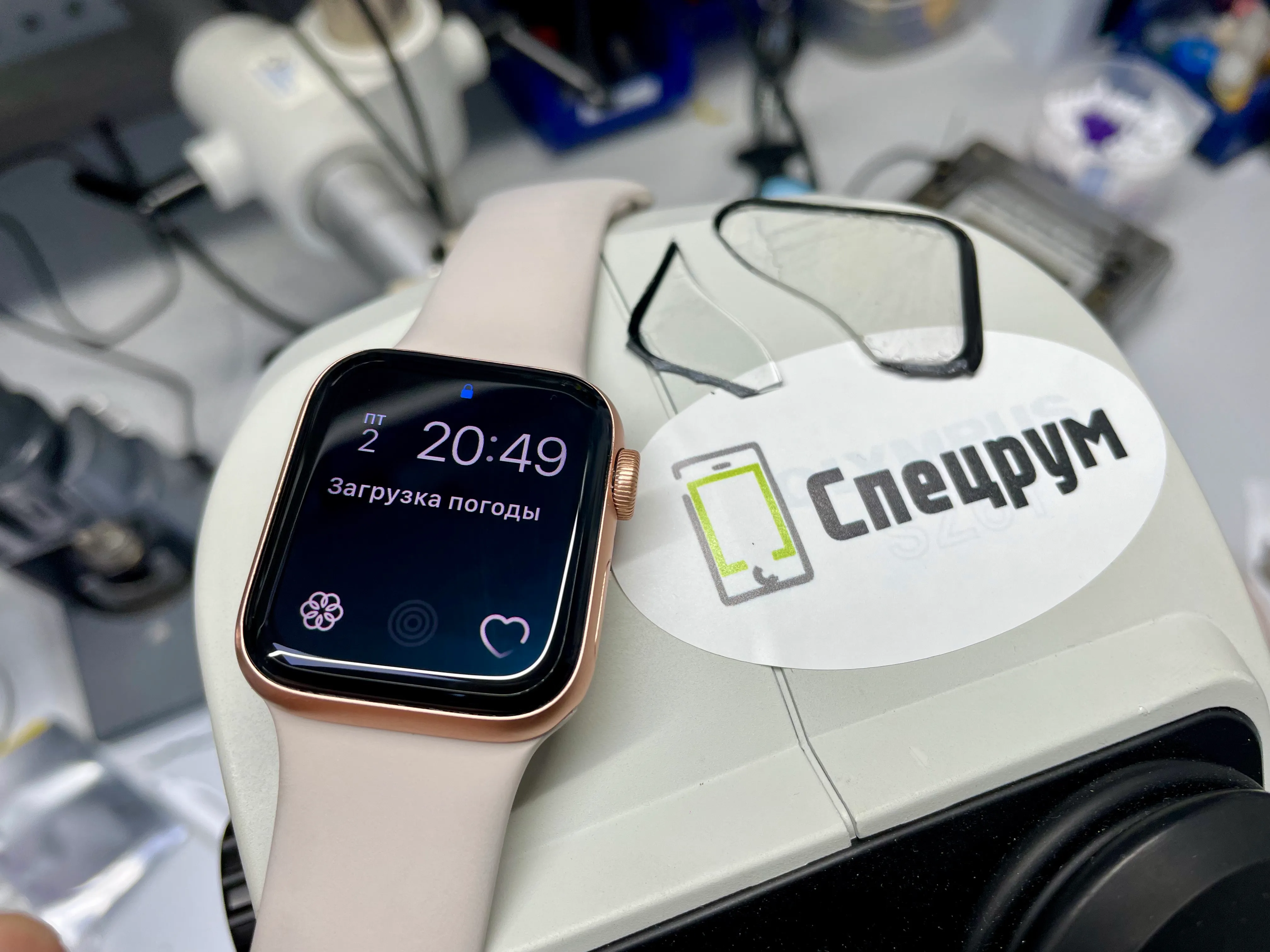 Apple Watch после замены стекла